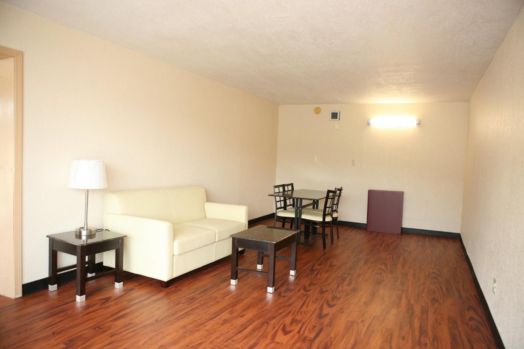 Econo Lodge Cave City Exterior foto