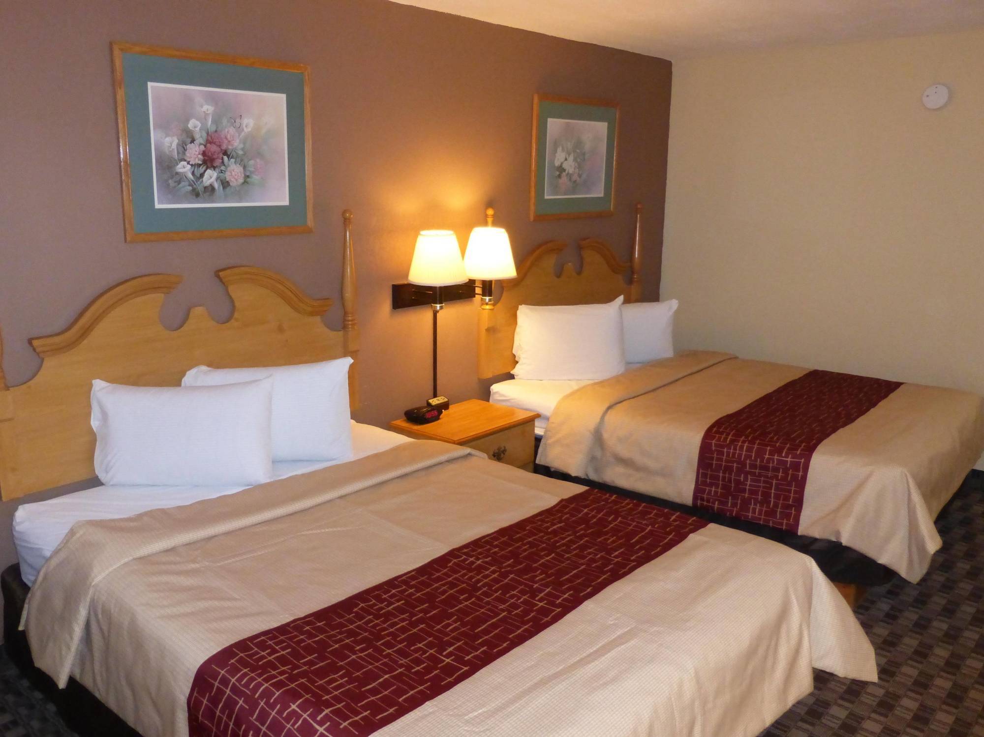 Econo Lodge Cave City Exterior foto